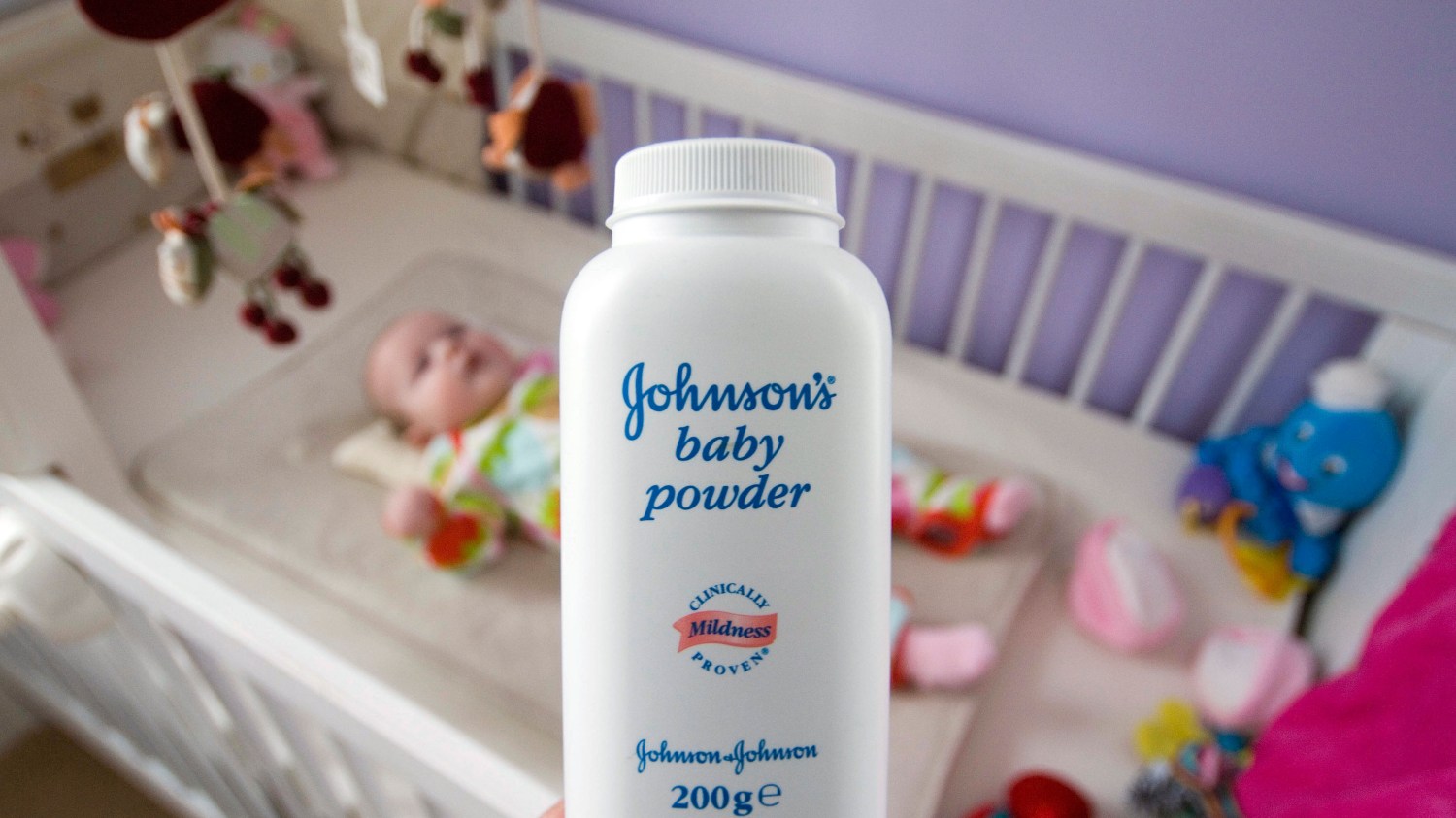 Johnson & Johnson to spend $55bn on American factories